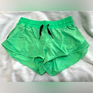Bright green 2016 lululemon hottie hot short 2”